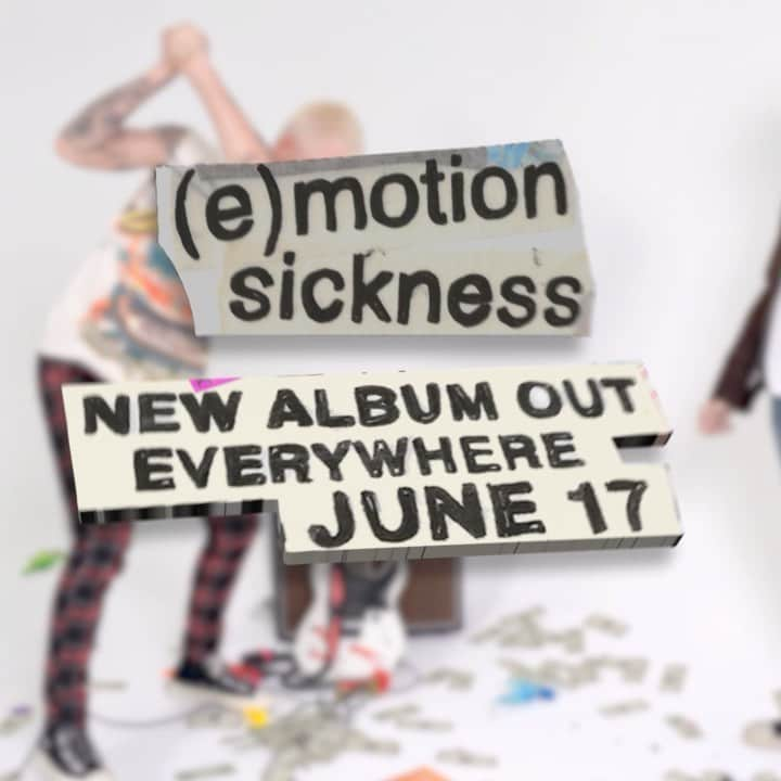 T・ミルズのインスタグラム：「the new era is here. our second album, ‘(e)motion sickness’ drops June 17 🙂」