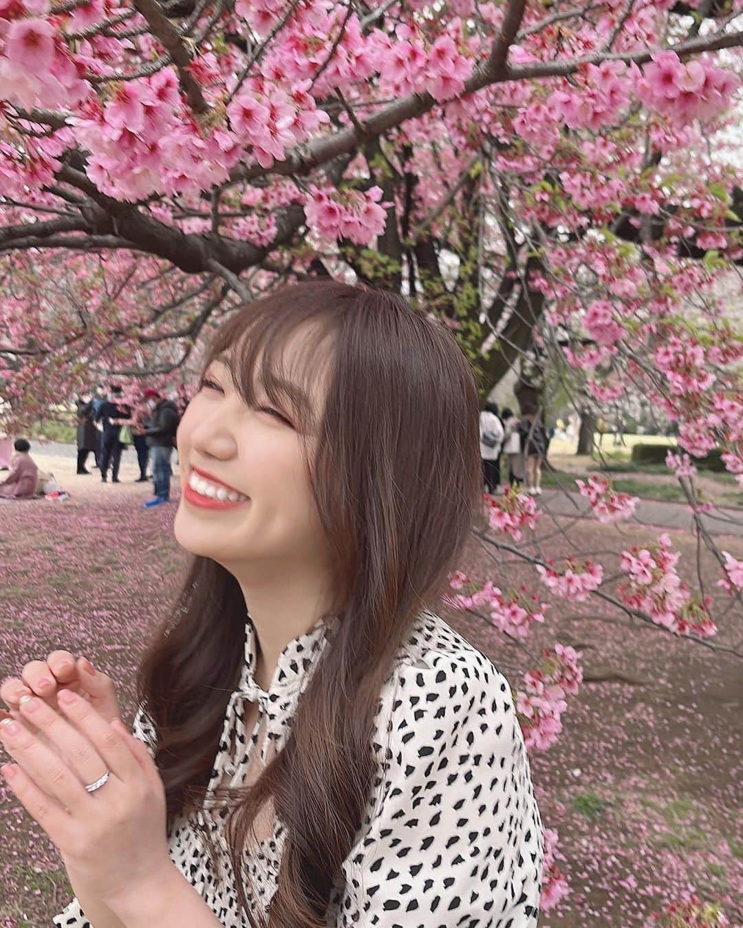 永瀬那奈さんのインスタグラム写真 - (永瀬那奈Instagram)「#春 #桜 #お花見 #新宿御苑 #れみちゃん好き #花粉がいっぱい #楽しかった #💓」3月31日 19時32分 - nananana915