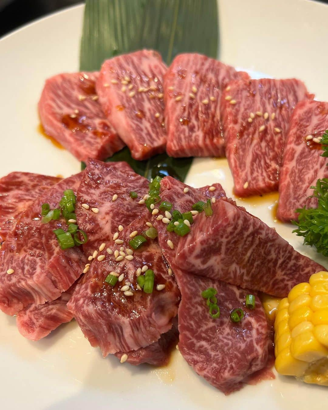 甘糟記子さんのインスタグラム写真 - (甘糟記子Instagram)「3日目の夕飯の焼肉は、ひ嘉ちゃんへ！  以前お土産のお肉を買った精肉店でオススメされたお店(o^^o)  初めて来たんだけど、お肉屋さんが勧めるだけあって、お肉のクオリティが高い！ そしてコスパも良し！  美味しかったわ〜\(//∇//)\  これはまた来たいお店リストに入ります╰(*´︶`*)╯♡  #甘糟旅行石垣島 #甘糟旅行#家族旅行#焼肉#肉好き#石垣牛#毎日焼肉#ひ嘉ちゃん」3月31日 20時12分 - norihey924