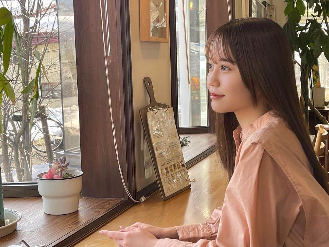 榎本ゆいなさんのインスタグラム写真 - (榎本ゆいなInstagram)「☕️ 　 　 飛騨のカフェ巡りたい~~ ´ᴗ` 　 　 #ハッシュドポテト #カフェ #榎本ゆいな」3月31日 21時36分 - enomoto_yuina