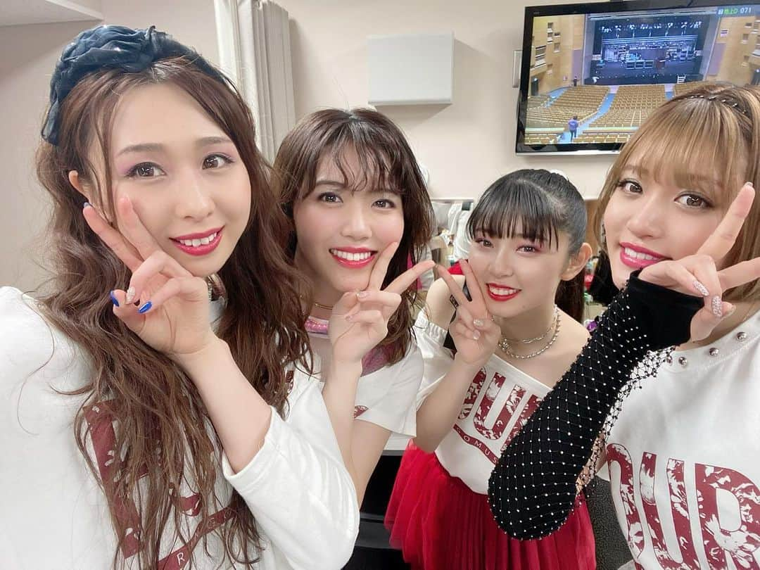 ときのインスタグラム：「卒業ライブ、皆さんのおかげで無事に終えることができました！  12年間、「とき」を支えて下さり ありがとうございました。  全ての皆さまに感謝をし、 このInstagramもお別れとなります。  明日からのことは、ときからはお伝えできないので、また別の形でご報告できるようにします。  待っててください。  また必ず会えるように頑張ります！  ありがとうございました！！  #RINGOMUSUME #りんご娘 #FOURs #farmer大好き #またどこかで #FOURs」