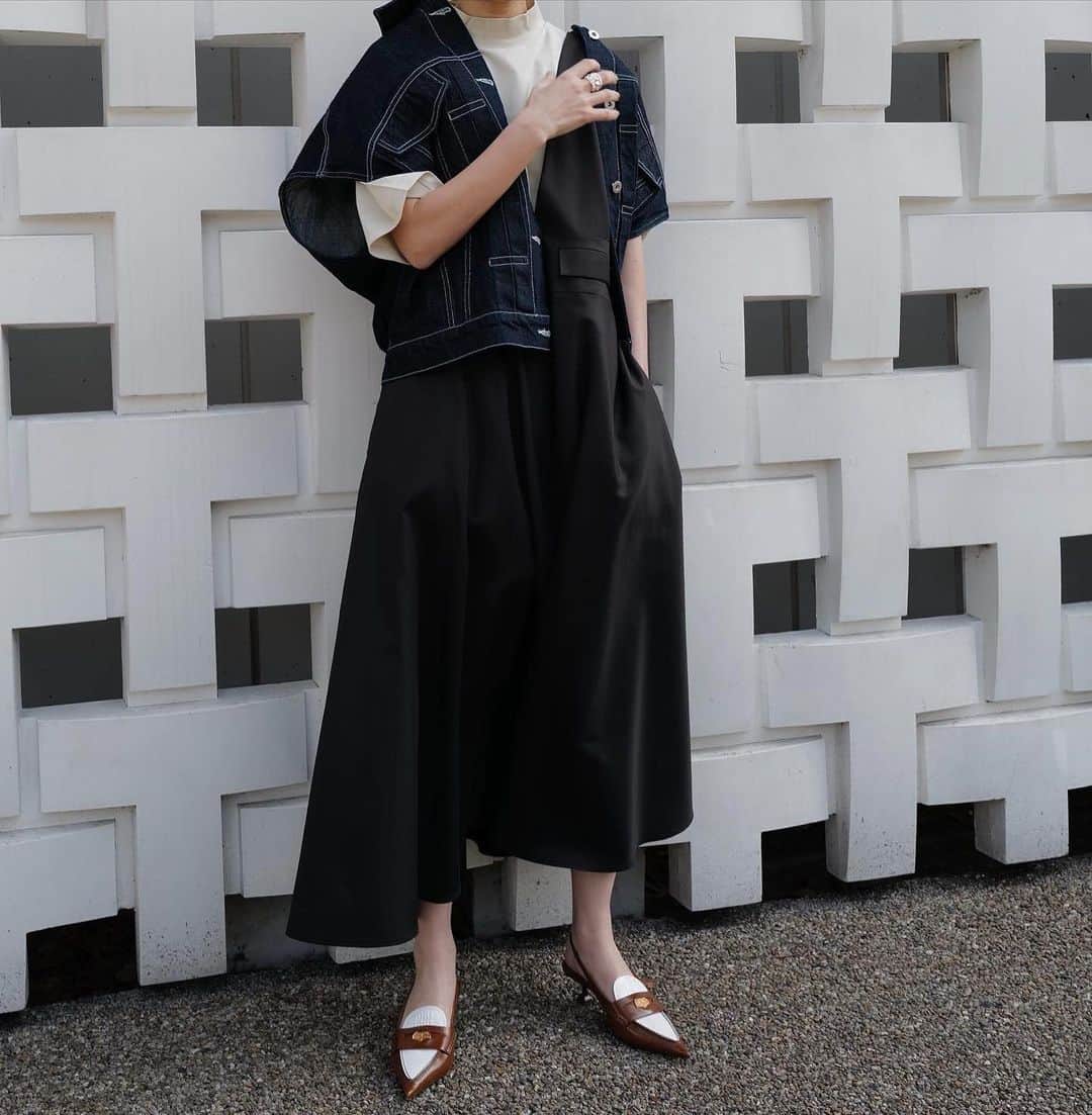 正中雅子のインスタグラム：「POPUPの時のふく🤎  #MACHATT #masaco服」