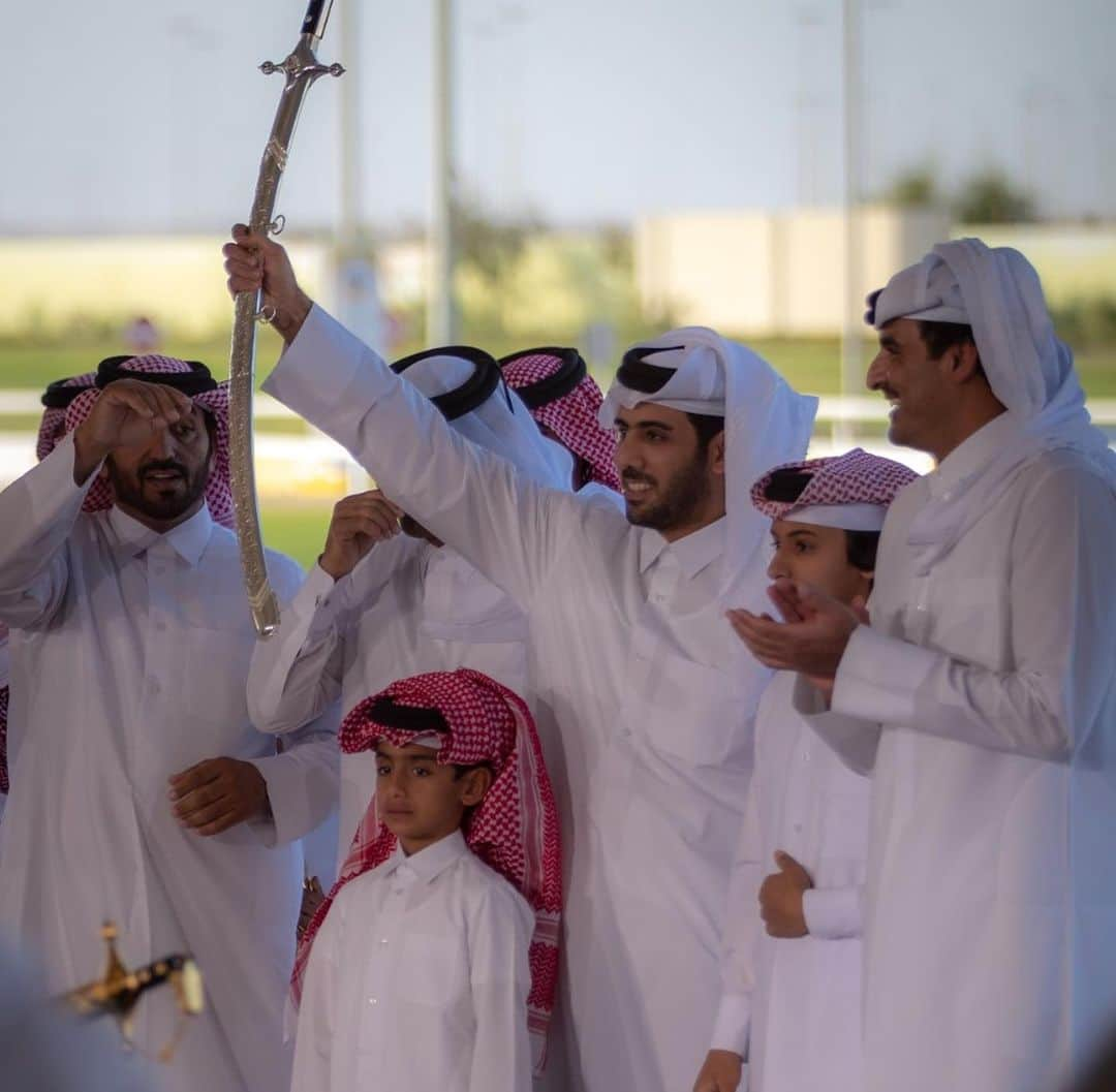 ناصر بن عبدالله المسندさんのインスタグラム写真 - (ناصر بن عبدالله المسندInstagram)「. سيوف سيدي سمو الأمير 2022 تمسي في الدوحه 🗡🗡🇶🇦🇶🇦」4月1日 1時03分 - na