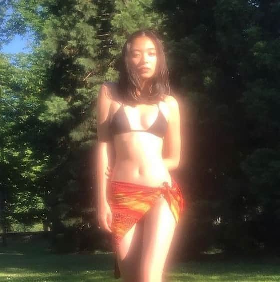 miu (ミユ)のインスタグラム：「beings of light」