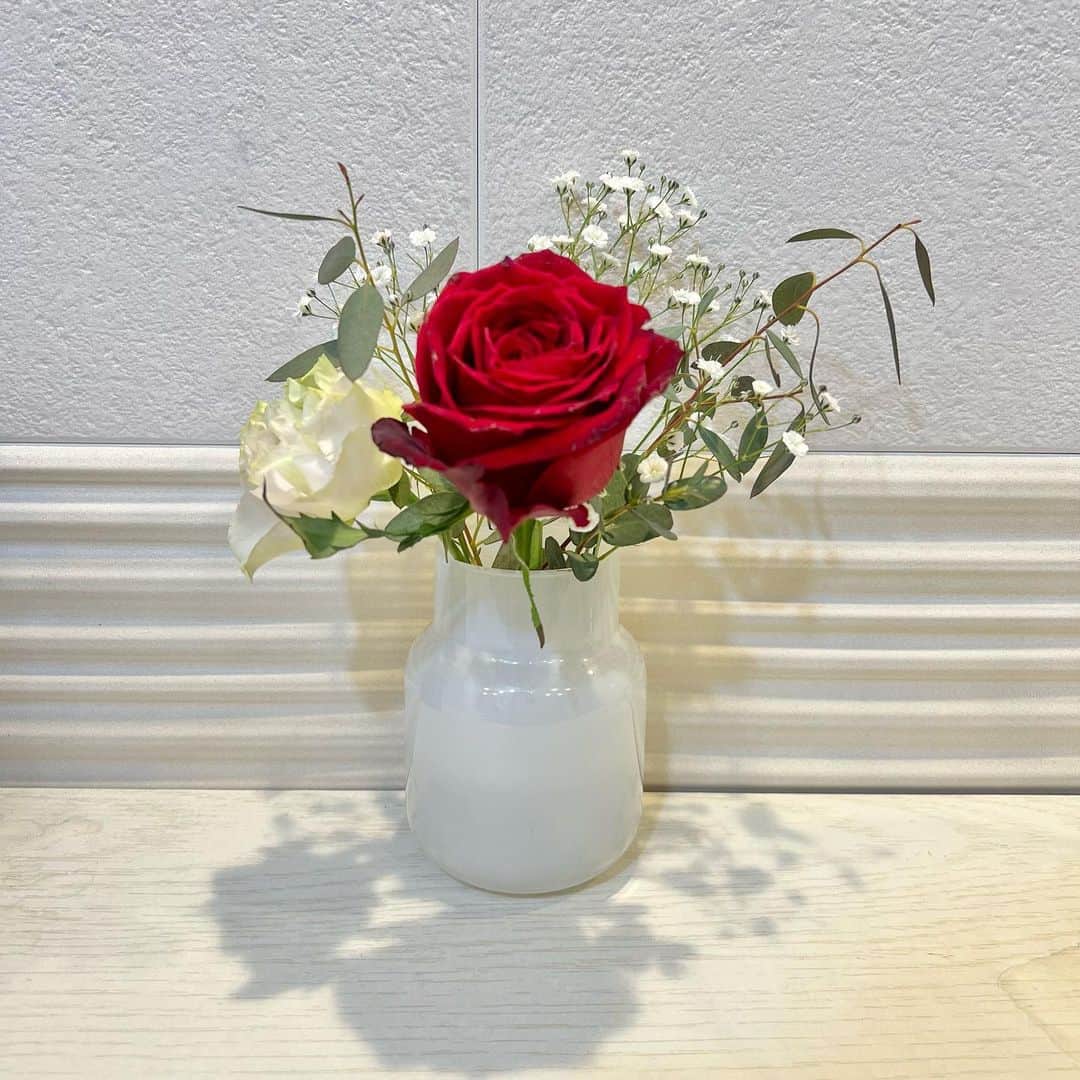 ののさんのインスタグラム写真 - (ののInstagram)「. 🌹 . . . . . #薔薇#バラ#花のある暮らし#rose#flowers」4月1日 13時03分 - nonoko0309