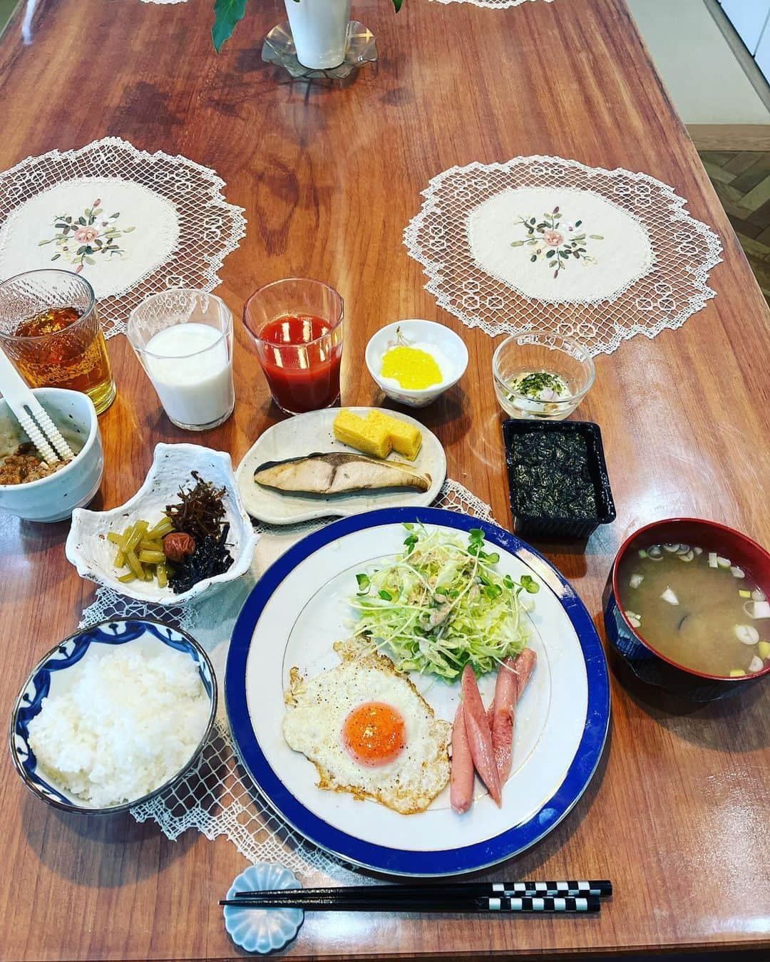 金村義明さんのインスタグラム写真 - (金村義明Instagram)「4月1日エイプリルフール 和朝食 田中大貴YouTubeチャンネル収録 頑張れ小田孔明＆キャディーさん」4月1日 9時45分 - yoshiaki_kanemura