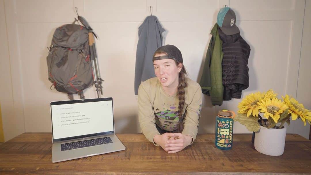 REIのインスタグラム：「How much should your pack weigh? Is backpacking alone safe? What is the best backpacking tent? Miranda answers the most googled backpacking questions.」