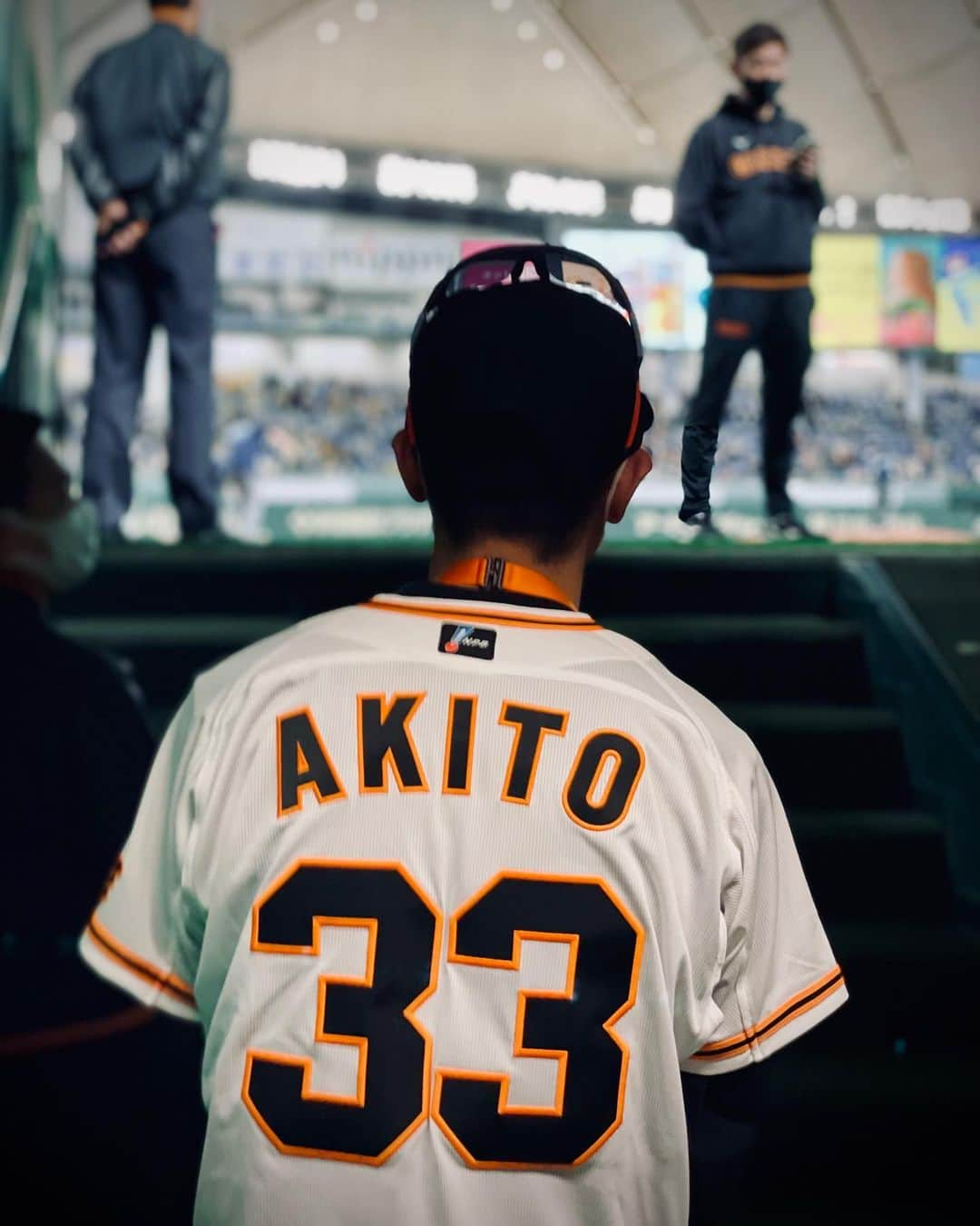 渡部暁斗のインスタグラム：「貴重な機会をありがとうございました⚾️ @yomiuri.giants  #始球式 #東京ドーム #巨人 #阪神 #伝統の一戦」