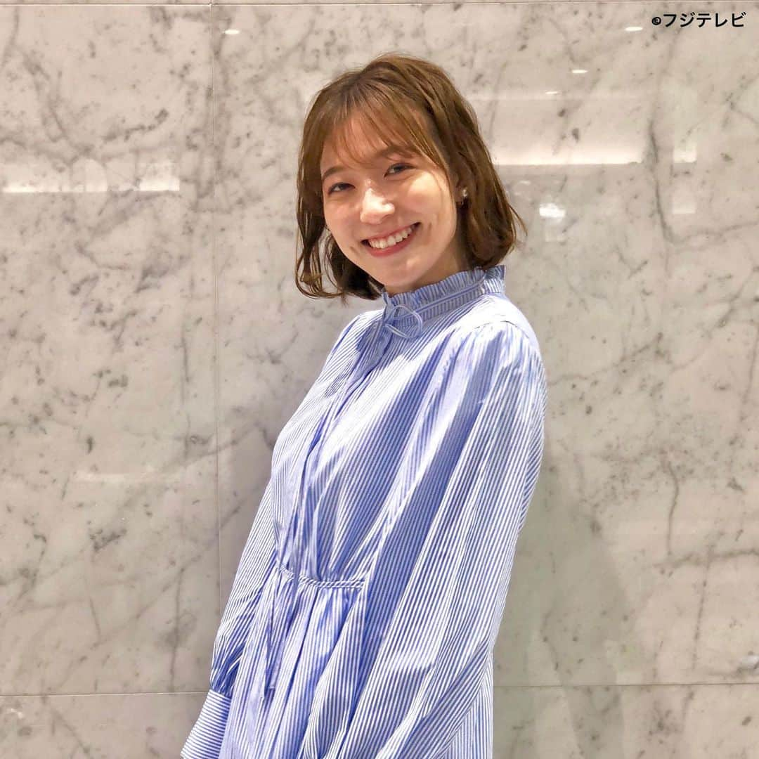 フジテレビ「めざましテレビ」さんのインスタグラム写真 - (フジテレビ「めざましテレビ」Instagram)「ファッション雑誌CanCamとコラボした お天気コーナー「きょう何着て行く？」 阿部華也子の毎日のコーデを紹介♪  ４月１日（金）  【今日のコーデ】 ・ジャケット→ @apuweiser_official １万７６００円 ・ワンピース→ @apuweiser_official ２万５３００円 ・靴→ @kanematsu_official 　２万５３００円 ・イヤリング→ @joueteofficial 　１万３２００円   【コーデのポイント】 今日は、青空のように爽やかな ブルーストライプワンピース👗  フリルがあしらわれた襟や、華奢な胸元リボンも 特別感のある可愛さをプラスしてくれます☺️❣️  仕上げにクリアな白ジャケットをはおれば 爽やかで新しい季節にぴったりな装いになりますよ✨  #めざましテレビ #きょう何着て行く？ #阿部華也子 #今日のコーデ #コーデ #CanCam #今日のファッション#ootd #きょう何着て行く？は月〜金朝6時22分ごろ放送📺 #スタイリストたなべさおり #かやちゃん #きれいめコーデ #きれいめカジュアル #大人コーデ #春コーデ #オフィスカジュアル #上品コーデ #アナウンサー衣装」4月1日 15時09分 - mezamashi.tv