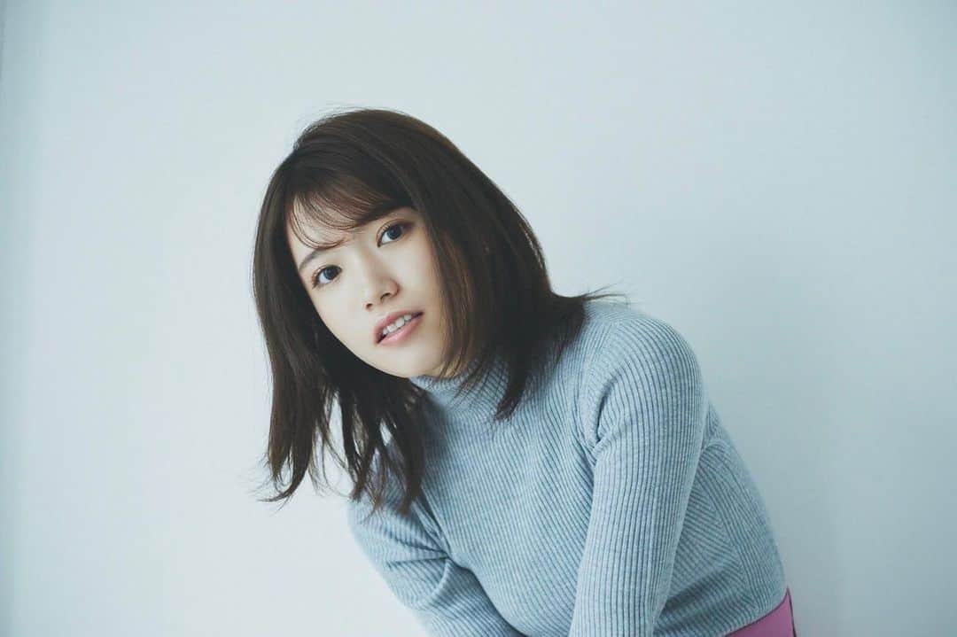 美山加恋のインスタグラム：「photographer/Masataka Kougo  Stylist/Ayako Chiba   Hair&Make-up/Shizuka Satake」