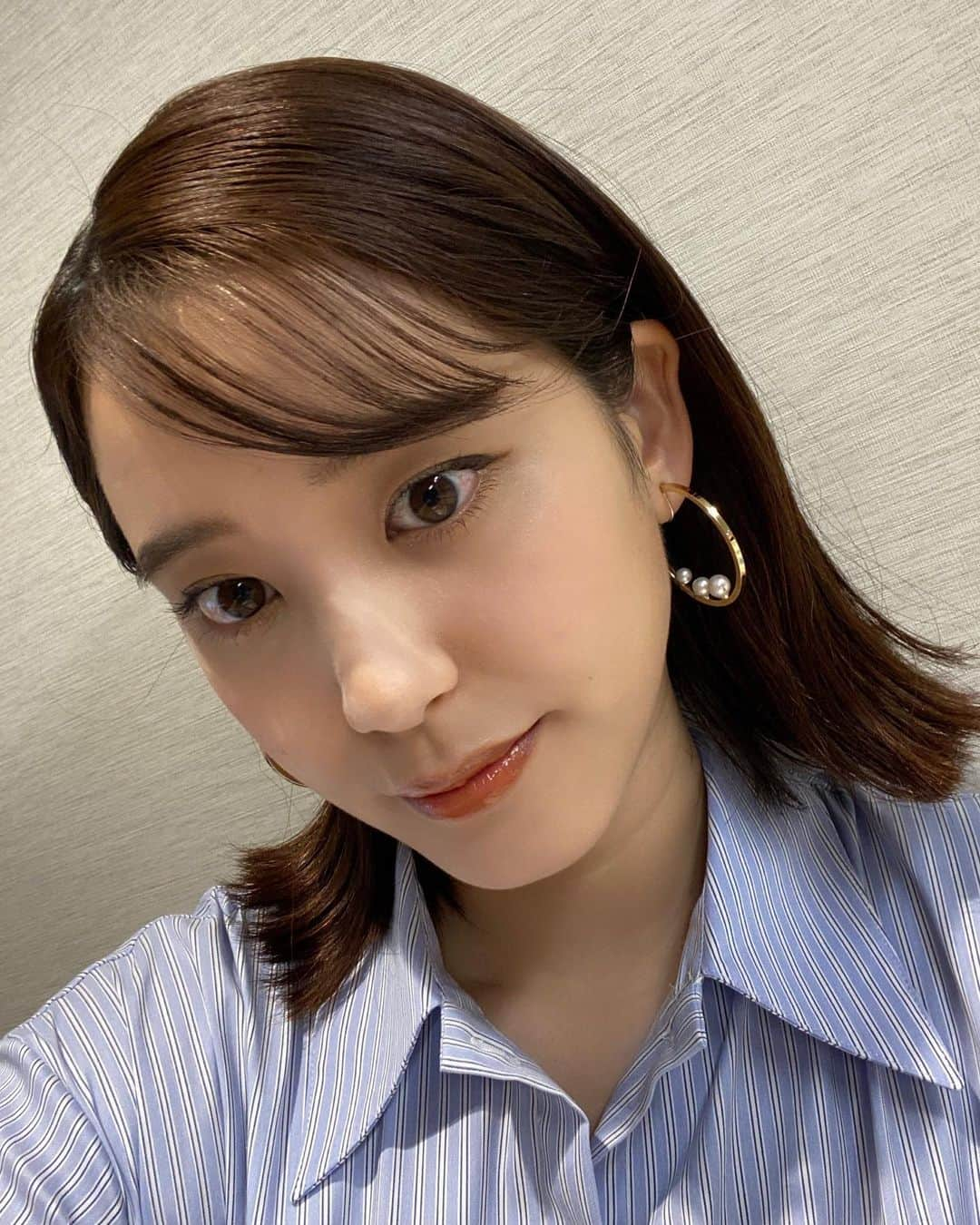 山崎紘菜さんのインスタグラム写真 - (山崎紘菜Instagram)「✨ 本日よる8時〜 テレビ東京系 「所さんの学校では教えてくれない そこんトコロ！」 ゲスト出演させていただきます！ ご覧ください〜 #所さんのそこんトコロ #テレビ東京」4月1日 17時49分 - hirona_yamazaki