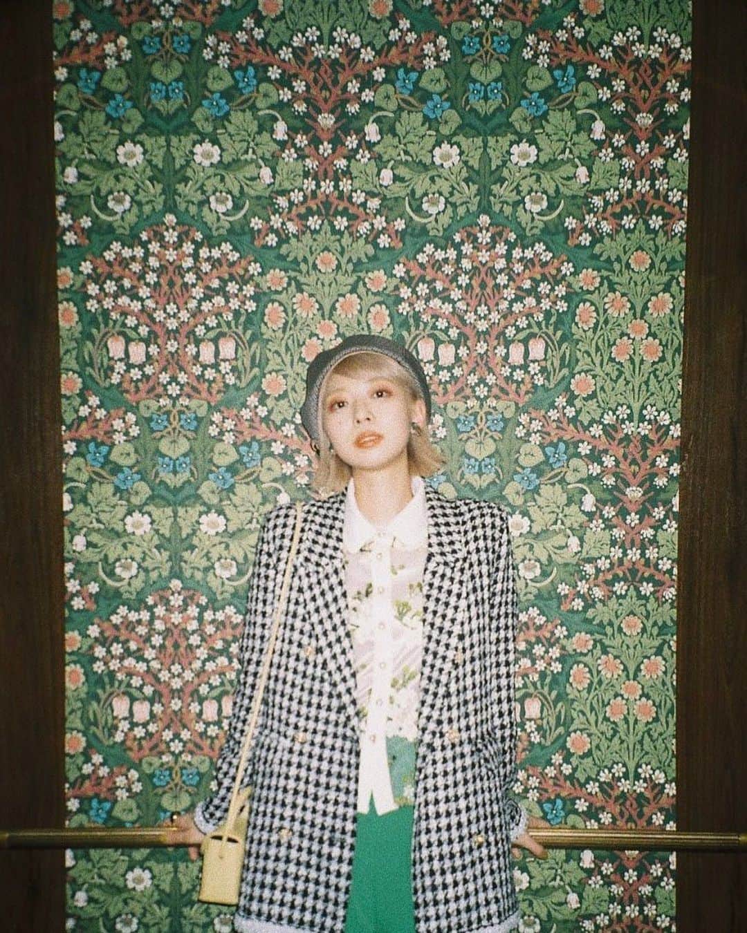 竹内アンナのインスタグラム：「ㅤㅤㅤㅤㅤㅤㅤㅤㅤㅤㅤㅤㅤ 新しい季節の始まり、 一緒に思う存分トキメいていこ🌷」