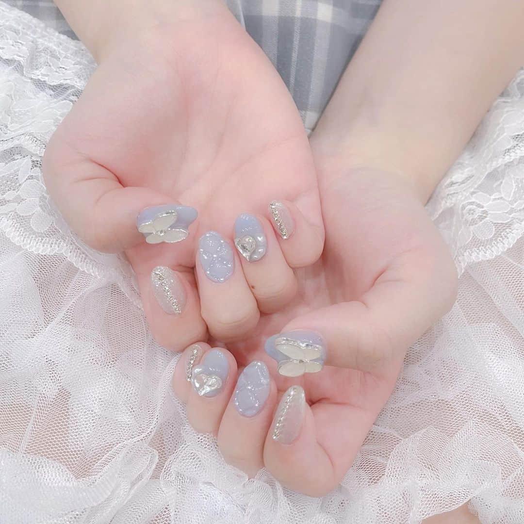 こえだひなのインスタグラム：「🦋💎」