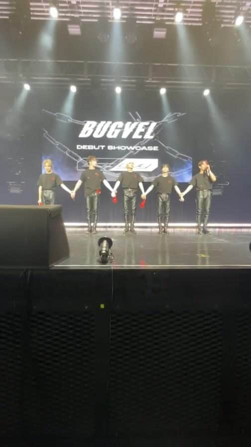 のインスタグラム：「BUGVEL DEBUT SHOWCSE~bad guy~ @Zeep Diver City」