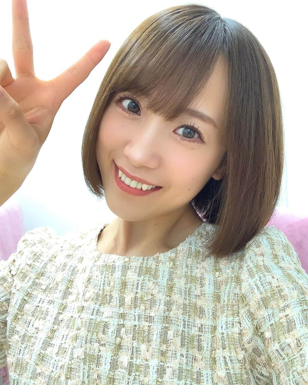 長瀬麻美のインスタグラム：「撮影会でありました💗 4月もありがとうございました！ 素敵なGWを··(*ˊᵕˋ*)੭ ੈ」