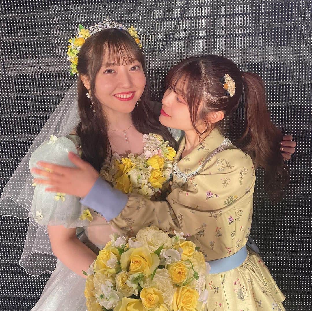 日下部愛菜のインスタグラム：「手紙読んでくれてありがとう。曲も二人で歌えてうれしかったよ。れいな、大好きだよ😭☺️🤍」