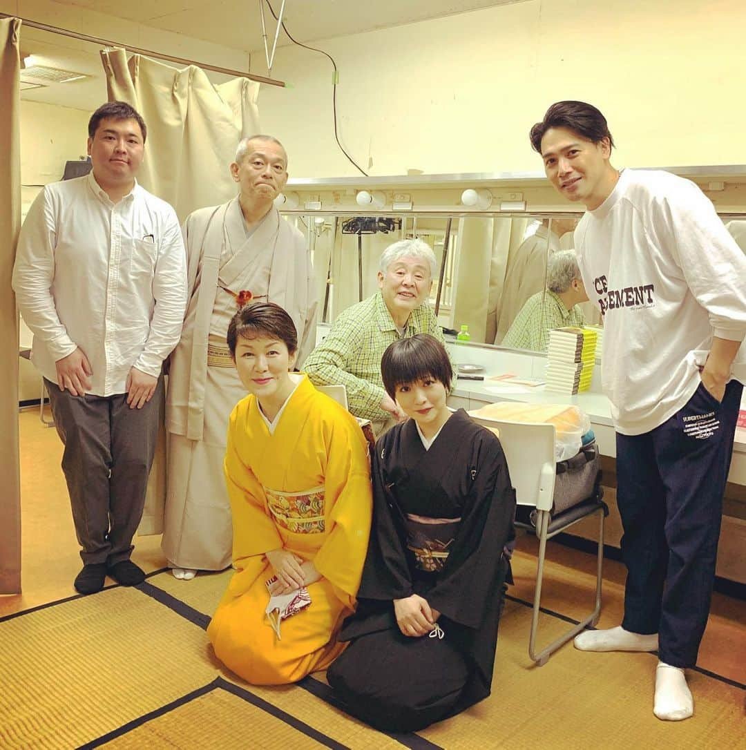 瀧川鯉斗さんのインスタグラム写真 - (瀧川鯉斗Instagram)「第六八二回 紀伊國屋寄席 出演者  #柳家喬太郎 #入船亭扇辰 #玉川奈々福 #沢村美舟 #柳家やなぎ 俺 以上」4月26日 23時34分 - koitotakigawa