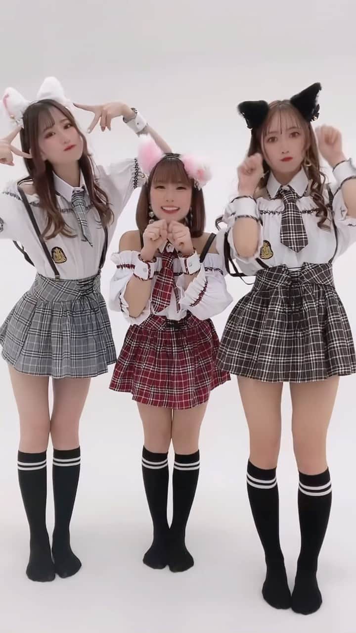 えれなのインスタグラム：「今日は初めてバーレスク以外の方とTikTokの撮影してきます❤️そのあと、３部まで出勤だよ🥰🥰楽しみ！！💓  #バーレスク大阪#バーレスク大阪えれな  #バーレスク#バーレスク東京 #ショーガール#北新地#アイドル衣装 #童顔女子#ロリ#衣装 #エロ可愛い#アイドル #大阪#梅田#かわいくなりたい  #わーすた #踊ってみた #マリームーン #制服 #アニソン#いぬねこ青春真っ盛り   #エンタメ活動を止めない  #burlesque#burlesqueosaka #burlesquetokyo#gravureidol  #gravure#idol#japanesegirl」