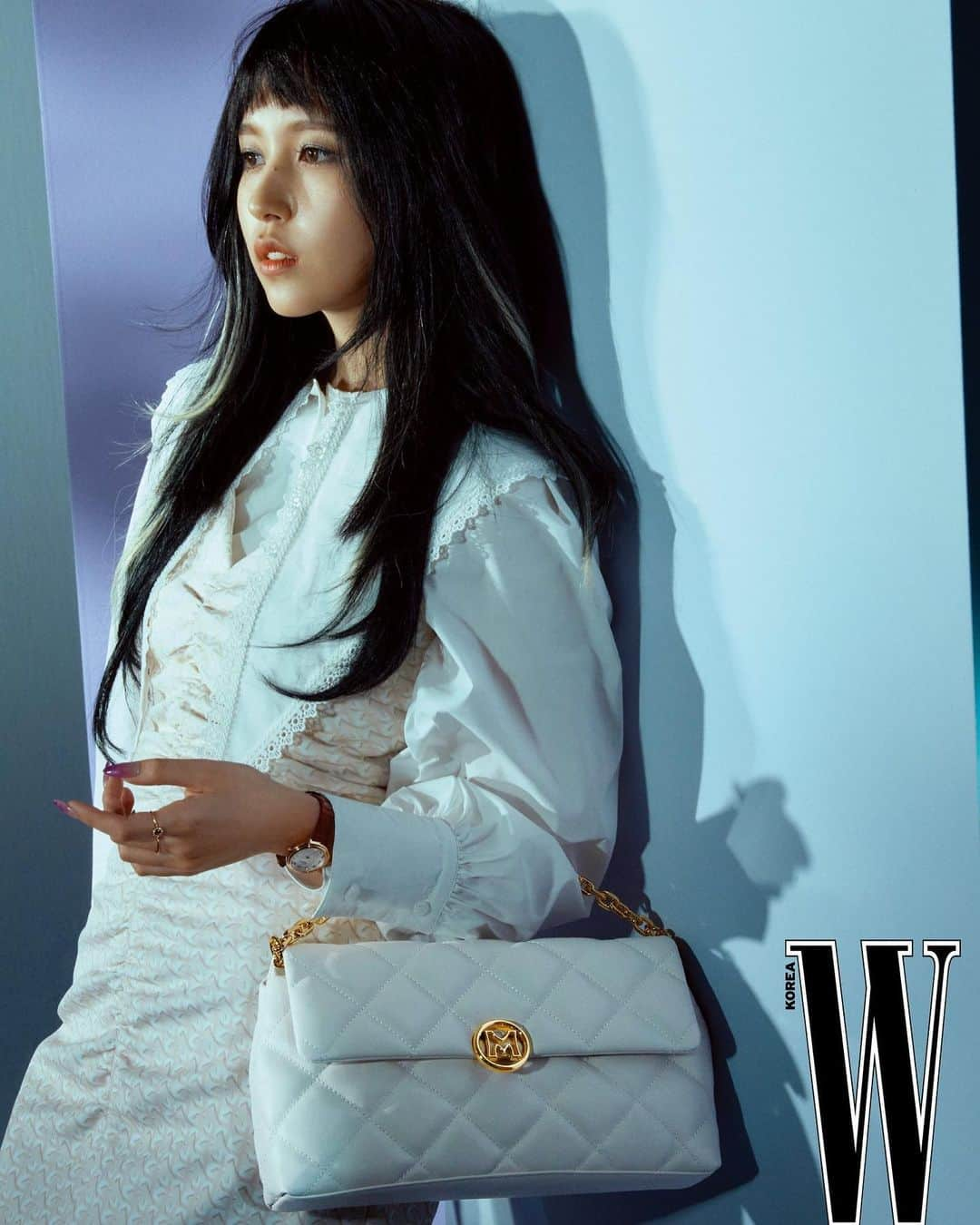 ミナさんのインスタグラム写真 - (ミナInstagram)「MINA & METROCITY & W Korea  bit.ly/3rPJcQ7  #TWICE #트와이스 #MINA #미나 #METROCITY #WKorea #광고」4月27日 17時54分 - minajype