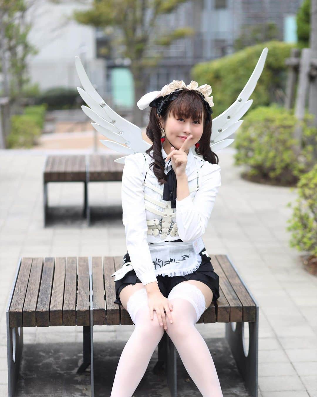 月森楓のインスタグラム：「羽は、ないしょだよっ！ Wings. It's a secret!  #idol #soloidol #japanesegirl #kawaii #lovely #japaneseidol #kaepyon #angel #wings #lovelyfashion #maid」