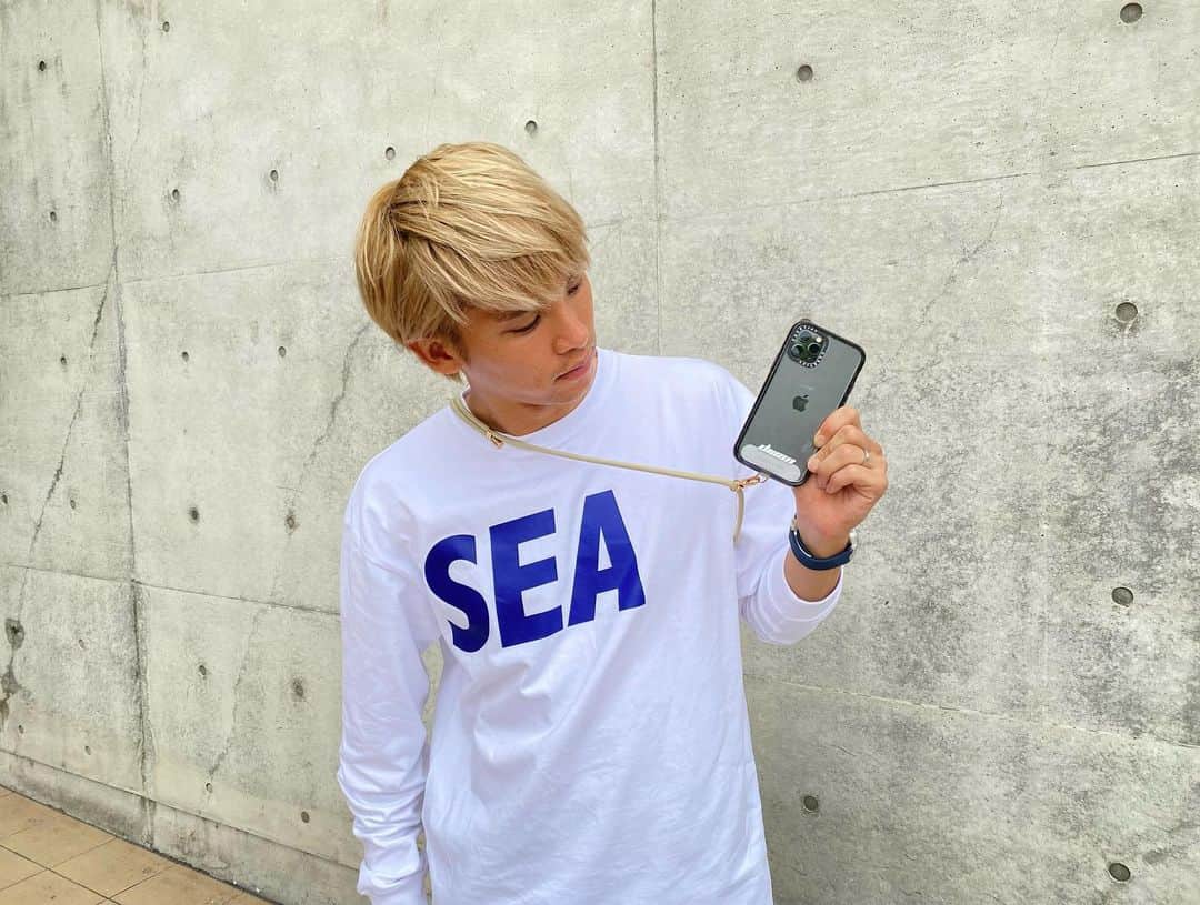 のインスタグラム：「@CASETiFY からiPhoneケース頂きました カスタムして自分だけのケースを🤳  @CASETiFY_jp #CASETiFY #ShowYourColors」