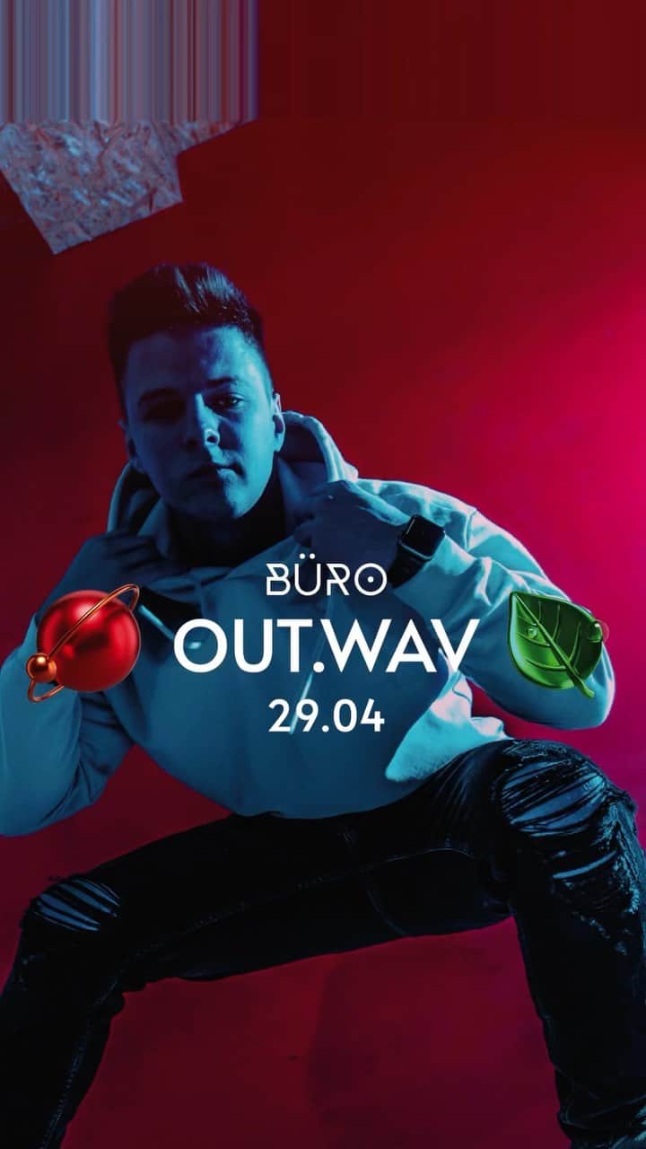 パヴェル・イグナテンコのインスタグラム：「out.wav (@out.wav) — проект Павла Игнатенко, который перенесет нас на планету чилл-рейва и мелодичных хаус-ритмов.   Под проектом Dany Deimos, Павел уже собирал неплохие цифры, побывал в чартах и ротациях на международных танцевальных радиостанциях.  Пока Паша готовится к высадке на BÜRO SOLARIS и подбирает новый материал, советуем послушать один из его прошлых лайвов в нашем ТГ: https://t.me/burosociety  ____________  BÜRO SÖLARIS 29.04.22, старт в 22:00  Лайн-ап:  Zakir @zakirmusic Dave Pad @davepad_music Sinitsa @_sinitsa_alena_ out.wav @out.wav  PRESALE —  от 1 500₽ DOORS — 2 500₽  Билеты по ссылке в профиле ☝🏻  Community, Космодамианская набережная, 2 18+ | FC/DC」