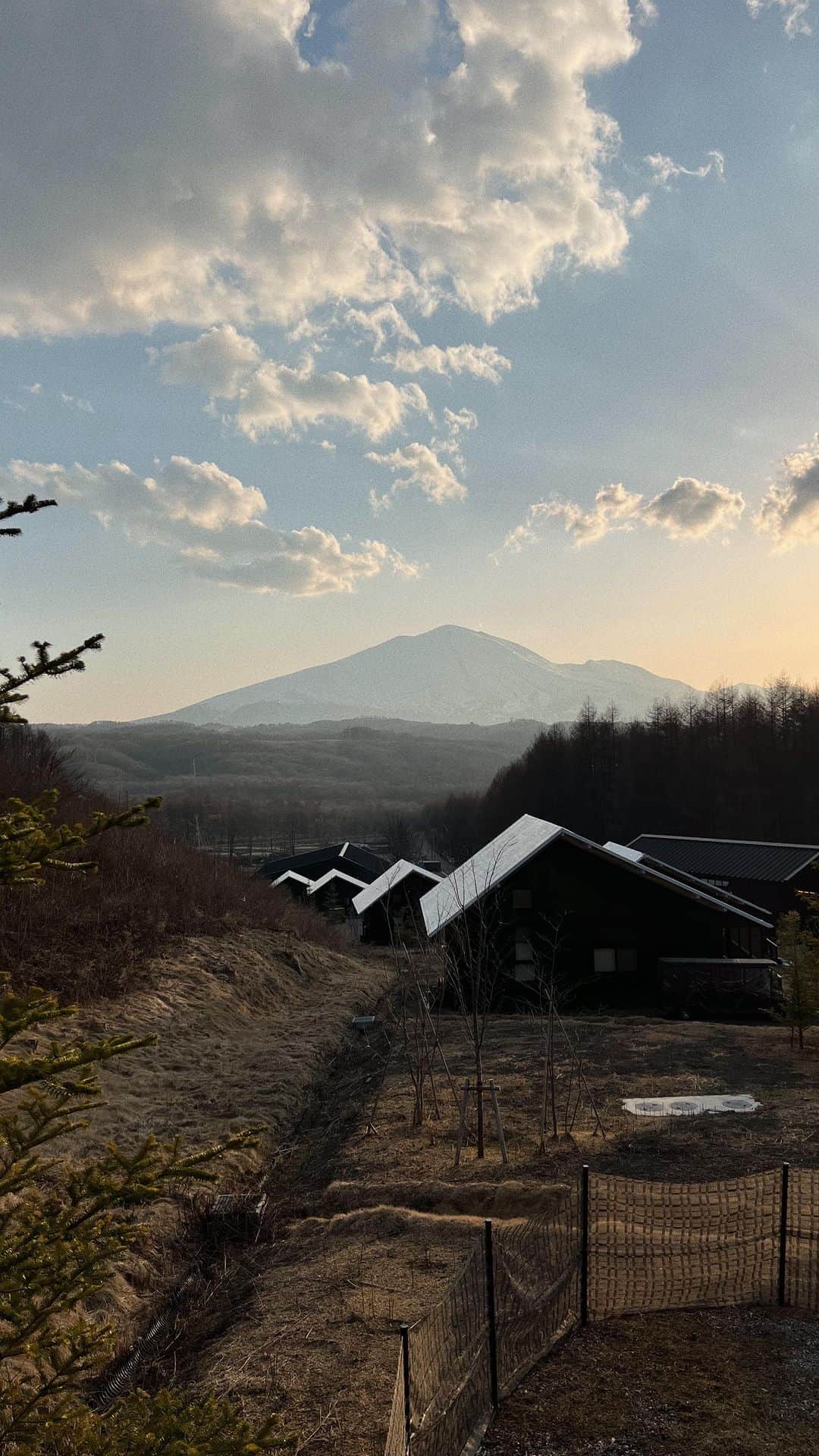 里見茜のインスタグラム
