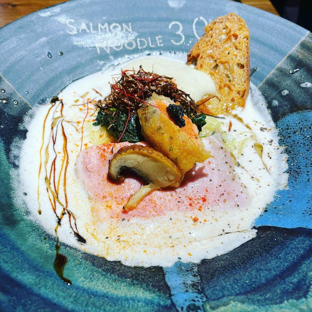 丸山奏子さんのインスタグラム写真 - (丸山奏子Instagram)「サーモンラーメン  クリーミーで美味しかったよお🥺🥺🥺」4月28日 15時53分 - maruko.ochibi