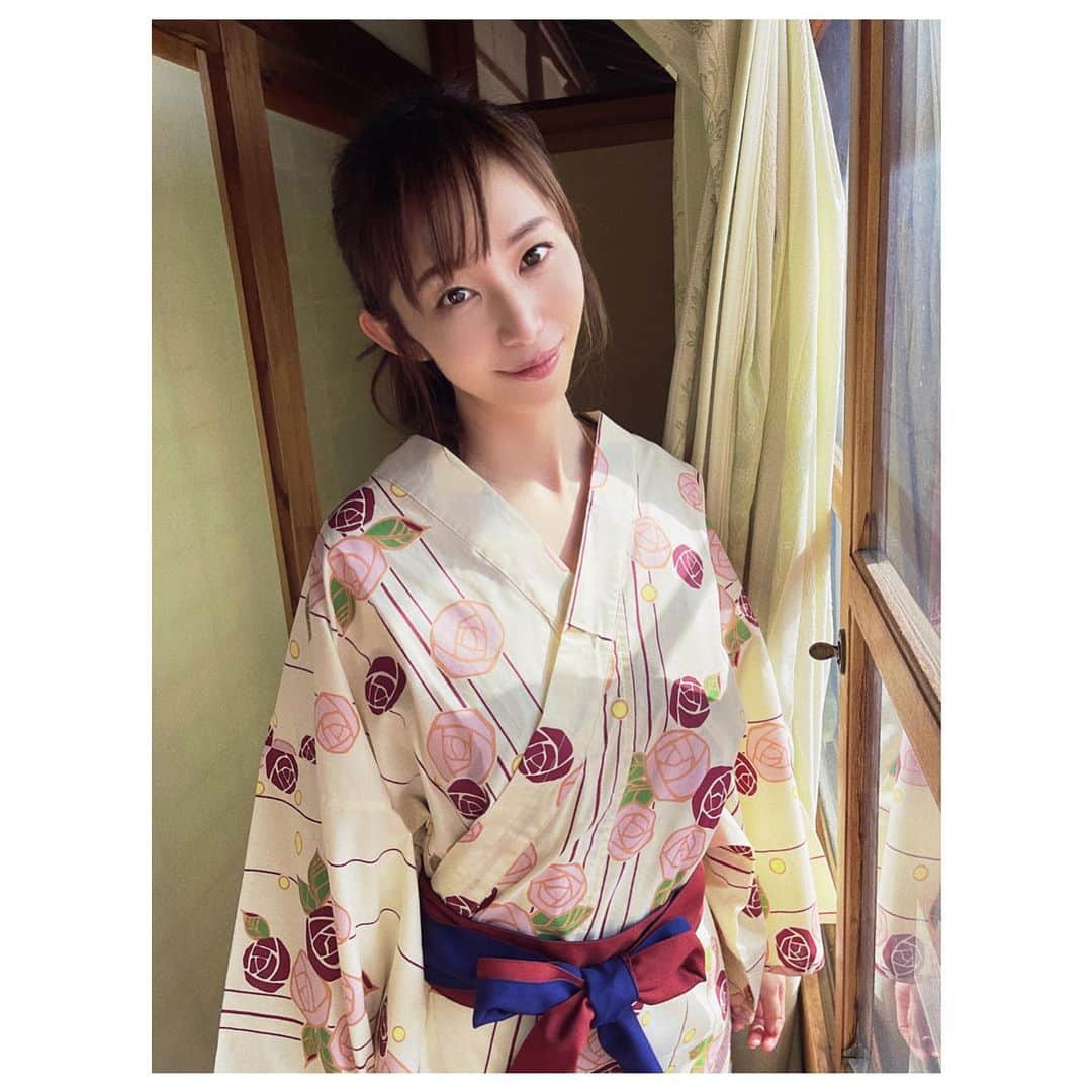 塩地美澄のインスタグラム：「今回のイベントも良い時間を過ごしましょう😉  ✅DVD発売イベント 5/7（土）12時〜都内にて開催  ✅4/27 『週刊現代』発売中  ✅Blu-ray&DVD「そっと愛して」発売中  ✅デジタル写真集「女子アナ桃源郷」発売中  ✅最新写真集『Nocturne』発売中 #塩地美澄」