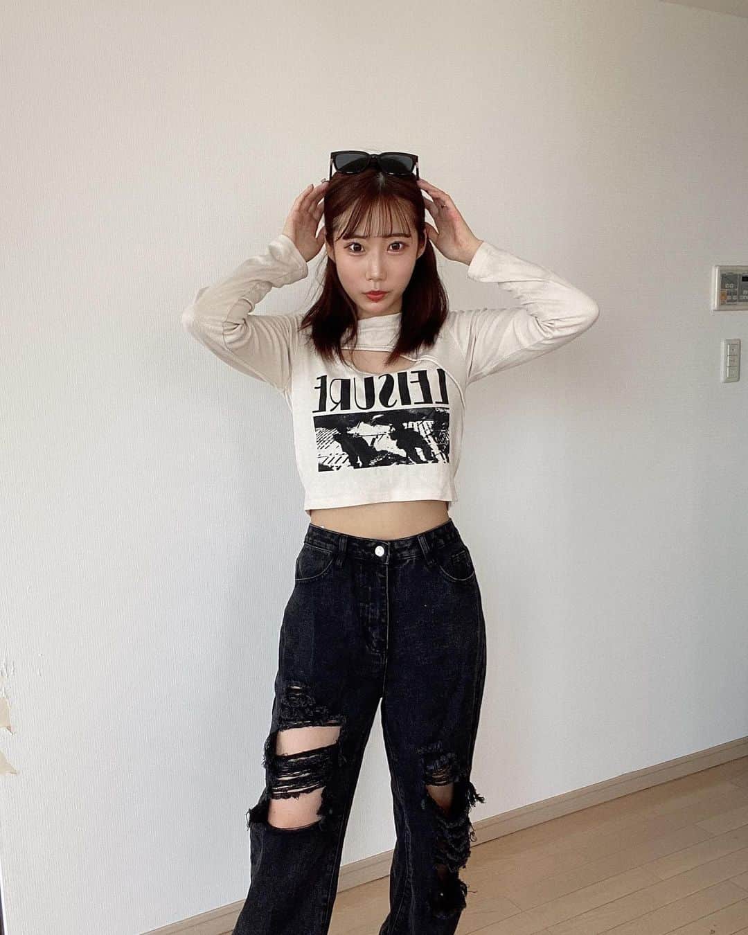のインスタグラム：「SHEINで買ったトップス気回してみたよ❤お出かけのシーンによって服装変えるの楽しい🤭 特別クーポン「a_thin08」 @shein_jp #sheinコーデ #shein24hrs #着回しコーデ #SHEINforall #shein購入品 #ad」