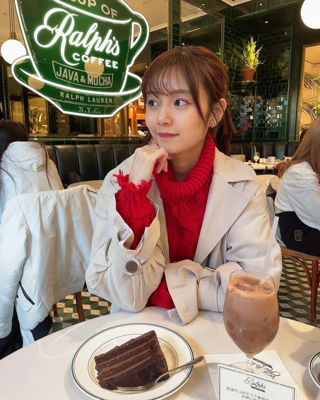 杉浦みずきさんのインスタグラム写真 - (杉浦みずきInstagram)「. #ralphscoffee   photo by mom and sis ❤︎」4月28日 19時39分 - mizuki_sugiura
