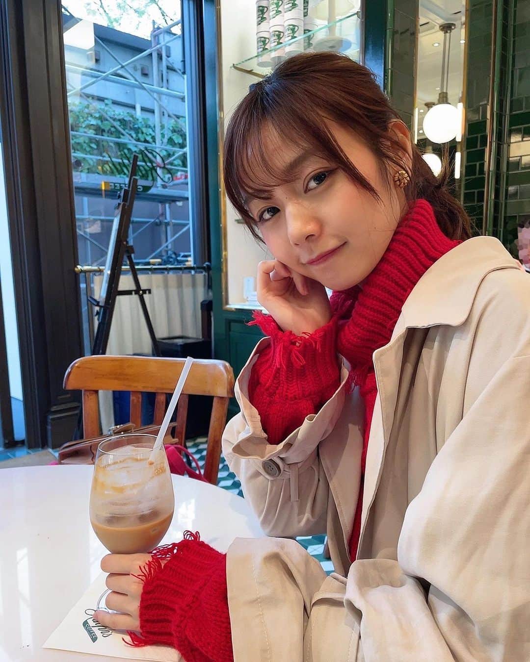 杉浦みずきのインスタグラム：「. #ralphscoffee   photo by mom and sis ❤︎」
