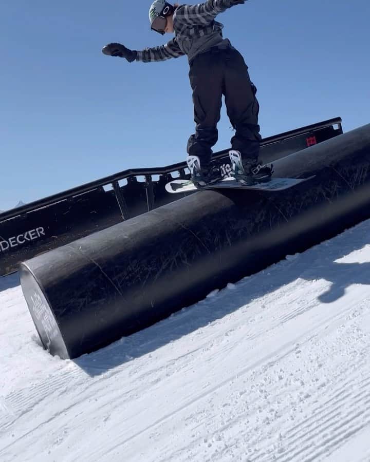 のインスタグラム：「#hellweek @monsterenergy」