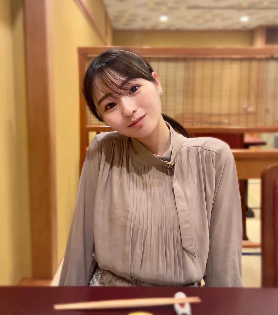 奥原ゆきののインスタグラム：「この日は仕事終わりにピアスあけて、あと1ヶ月半くらいはファーストピアス外せないのに、開けた当日にピアス買っちゃった🌱 気が早い😌」