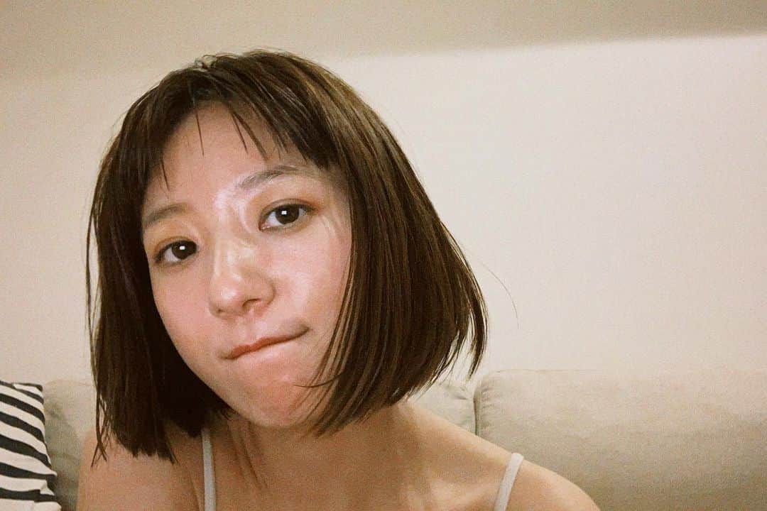 伊藤千晃のインスタグラム：「いい感じに髪が伸びております。 ⁡ #ボブ #ボブヘア」