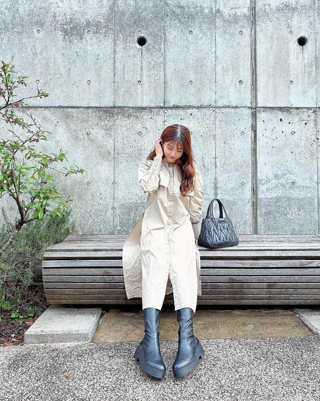 徳本夏恵（なちょす）さんのインスタグラム写真 - (徳本夏恵（なちょす）Instagram)「⁡ ⁡ ⁡ ⁡ ⁡ なーんか幸せやなぁっていつも幸せやなぁって思ってたらずーっと幸せやなぁって🌸 いつもありがとうでいっぱい☺️ ⁡ ばびのふく可愛いからきてもた🤗 ⁡ ⁡ ⁡ #なちよのわたくしふく」4月28日 23時41分 - nachos_kimono