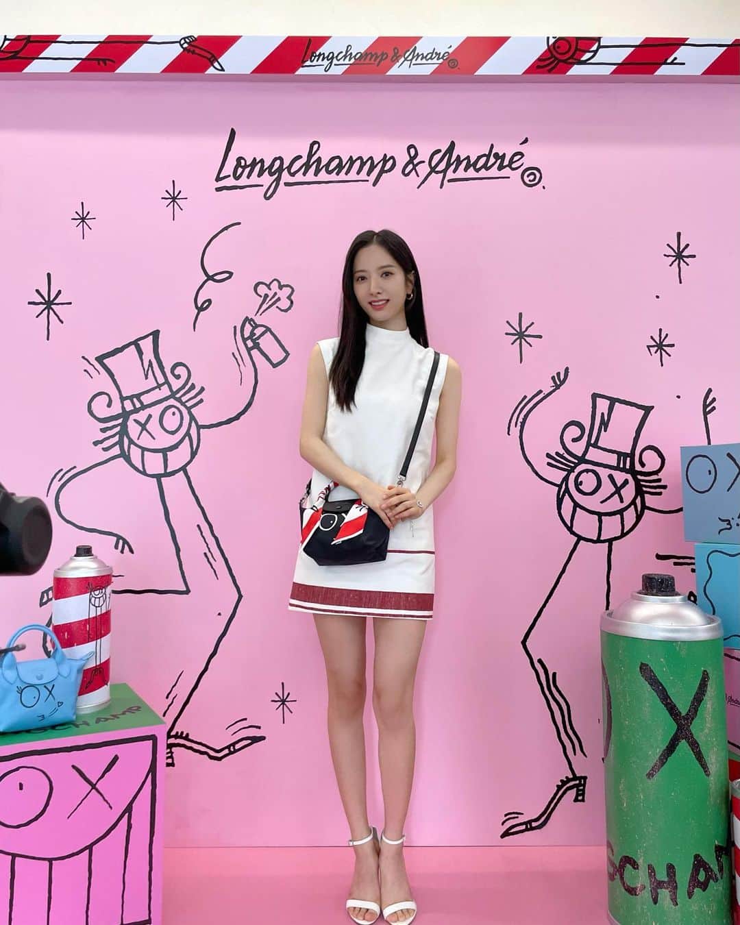ボナさんのインスタグラム写真 - (ボナInstagram)「@Longchamp OX💝  #광고 #롱샴  #롱샴팝업스토어 #longchamp #longchampXandre」4月29日 12時05分 - bn_95819