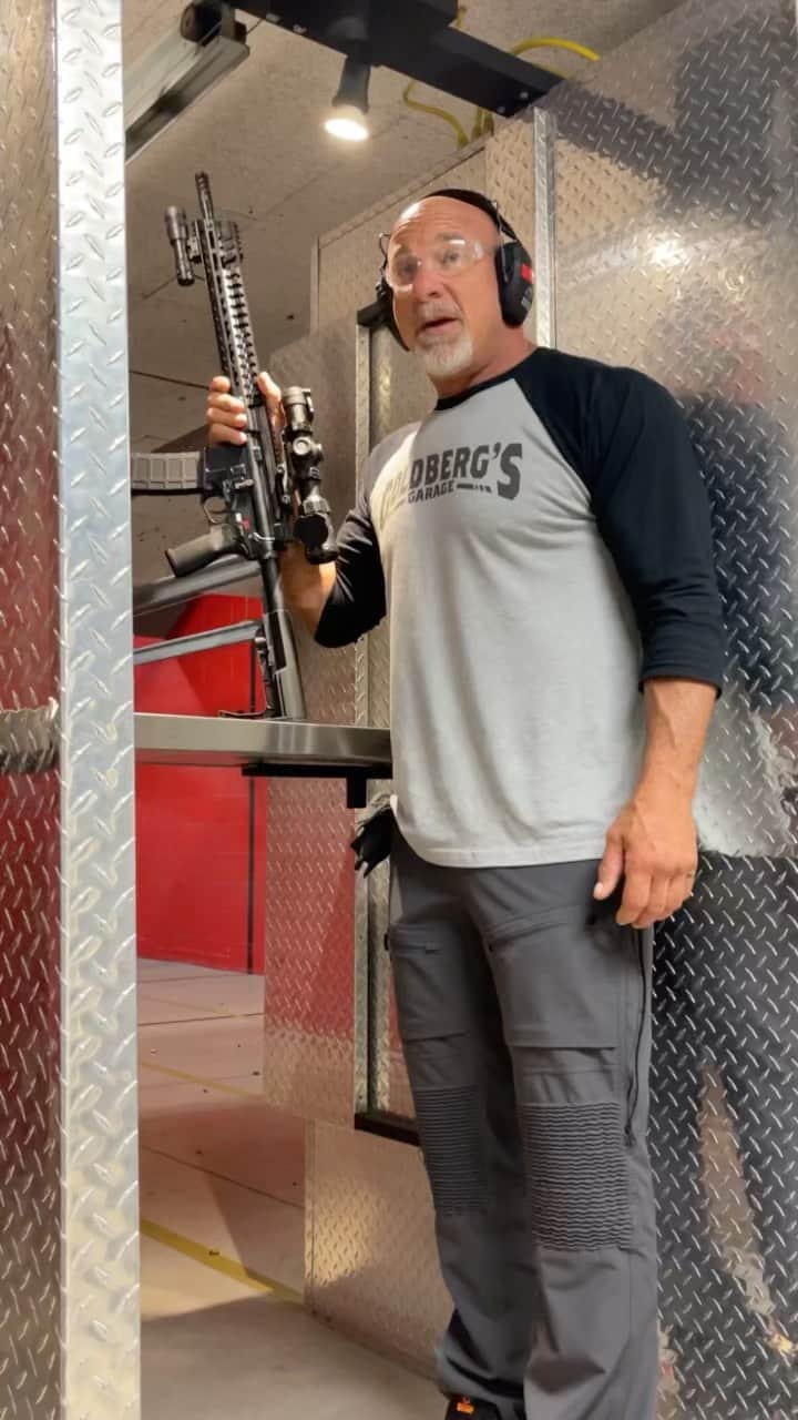 のインスタグラム：「#throwingleadthursday ……on Friday!😂 Better late than never!  Big props to the team at @pofusa 🙏🙏 The P415 Edge is a fire breathing dragon  chambered in 5.56 and the CVS-9 9mm is an interesting pistol that is one accurate sum bitch! #spear #jackhammer #whosnext #goldbergsgarage @apache_rifleworks @redbeardgunworks @pofusa #targetpractice #firearms」