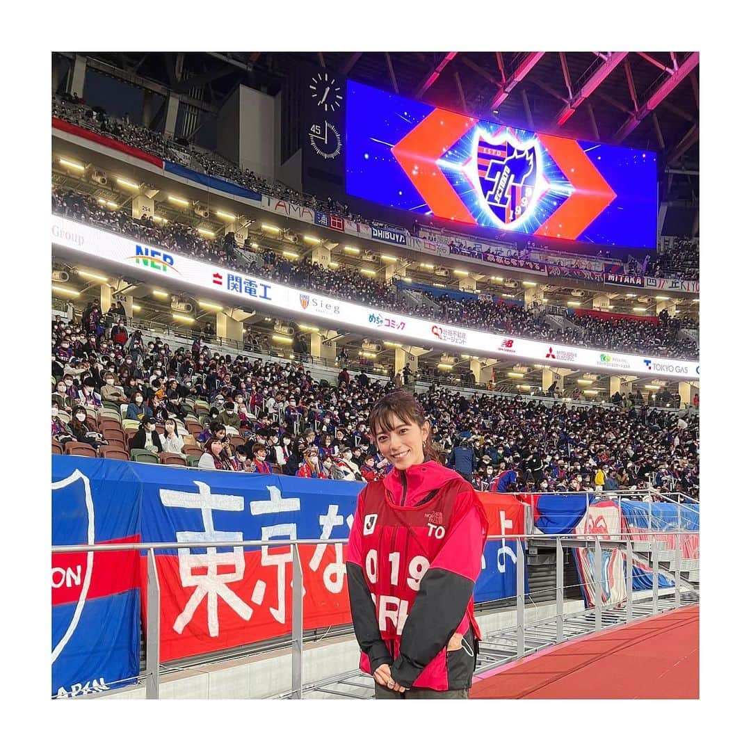 三谷紬さんのインスタグラム写真 - (三谷紬Instagram)「* 国立競技場でのＪ1初開催！ #fc東京 vs #ガンバ大阪 大盛り上がりの末に幕を閉じました！ 感想はただ一つ！！ やっぱり国立って最高だーー！⚽️ サッカーの聖地で特別な演出も多く、 本当に熱い試合でした。 次の国立競技場の試合が楽しみでなりません！🥺 選手の皆様、サポーターの皆様 お疲れ様でした🫶🏻 * #tokyo#fctokyo#ガンバ#大阪#soccer#football#サッカー#jリーグ#jleague#j#league#試合#国立競技場#新国立競技場#聖地#ドロンパ#🟥🟦#ラブjリーグ#ラブ#テレビ朝日#アナウンサー#三谷紬」4月29日 21時52分 - mitani_tsumugi