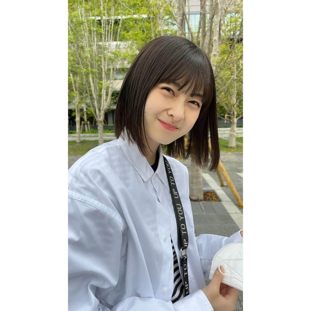 松岡はなのインスタグラム：「春はボーダーが着たくなります🧒🏻🌸」