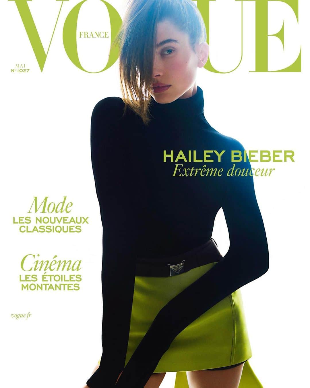 ハイレイ・ロード・ボールドウィンのインスタグラム：「New @voguefrance shot by @karimsadli 🍏🍏🥑 @mrsvoguester  @juancp photographer: @KarimSadli stylist: @kphelan123 hair: @DamienBoissinothair  make-up: @hannah_murray1  nails: @AlexandraJanowski  set design: @AlexanderBockstudio producer: @brachfeld_ @HoneySweetElias head of content: @EugenieTrochu creative director: @JuanCP」