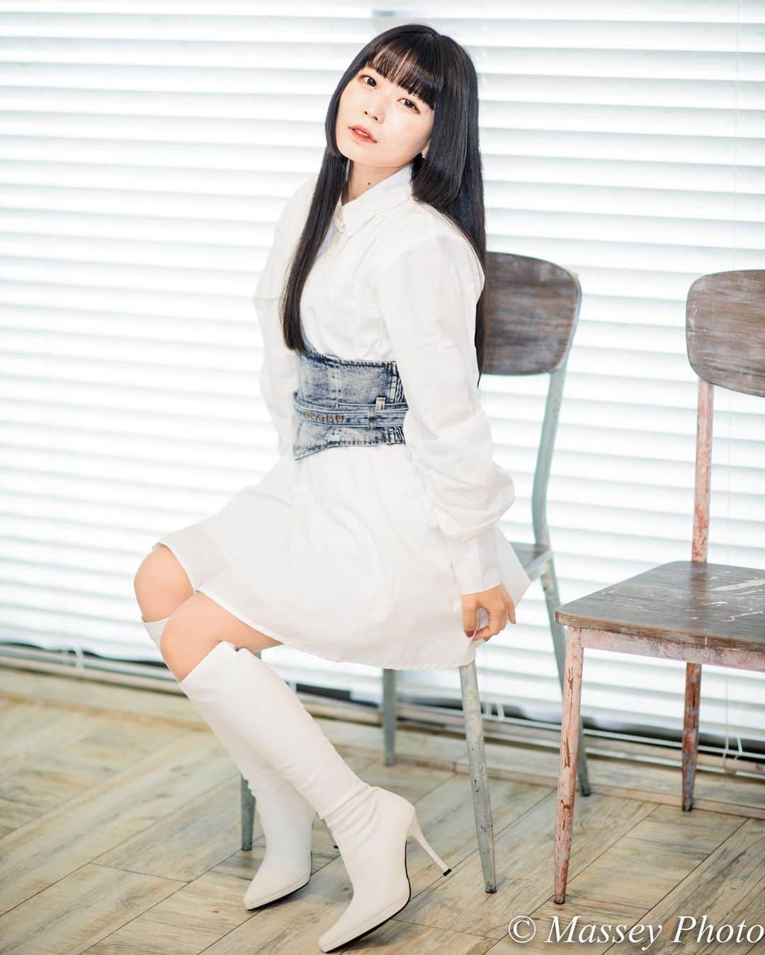 のインスタグラム：「. . . . 「Cube Studio」で撮った写真です。 モデルは、SAKIちゃんです。 It is a picture taken in the studio “Cube Studio”. Her name is SAKI. . . #ポートレート #ポートレート女子 #ポートレートモデル #ポートレート撮影 #ポートレート部 #ポートレイト #ポトレ #ポートレートモデル撮影 #被写体 #被写体モデル #被写体女子 #写真部 #写真好きな人と繋がりたい #美女図鑑 #黒髪美女 #cute #portrait #excellent_portraits #girlsphoto #lovers_nippon_portrait #portrait_perfection #portraitphotography #japanesegirl #japanesemodel #tokyogirl #good_portraits_world #모델촬영 #인물사진 #darich #darichコーデ」