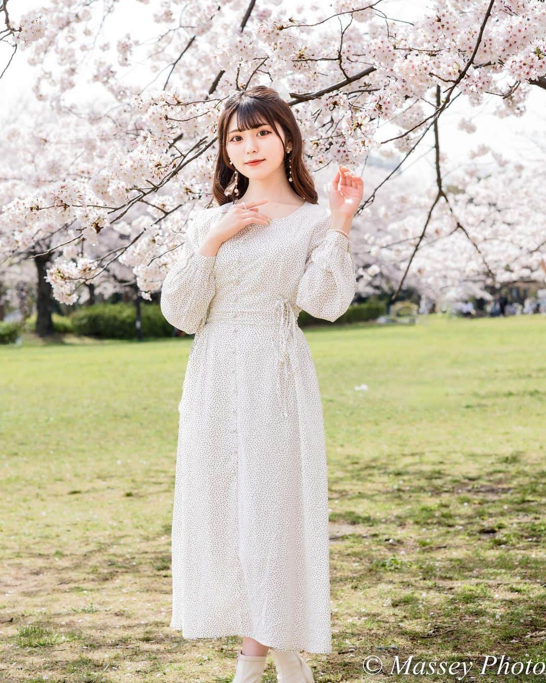 のインスタグラム：「. . . . モデルは、結月ねねちゃんです。 Her name is Nene Yuduki. . . #ポートレート #ポートレート女子 #ポートレートモデル #ポートレート撮影 #ポートレート部 #ポートレートモデル撮影 #ポートレイト #ポトレ #被写体 #モデル #被写体モデル #被写体女子 #写真部 #美少女 #写真好きな人と繋がりたい #結月ねね #撮影会モデル #美女図鑑 #portrait #excellent_portraits #girlsphoto #lovers_nippon_portrait #portrait_perfection #portraitphotography #japanesegirl #japanesemodel #tokyogirl #good_portraits_world #모델촬영 #인물사진」