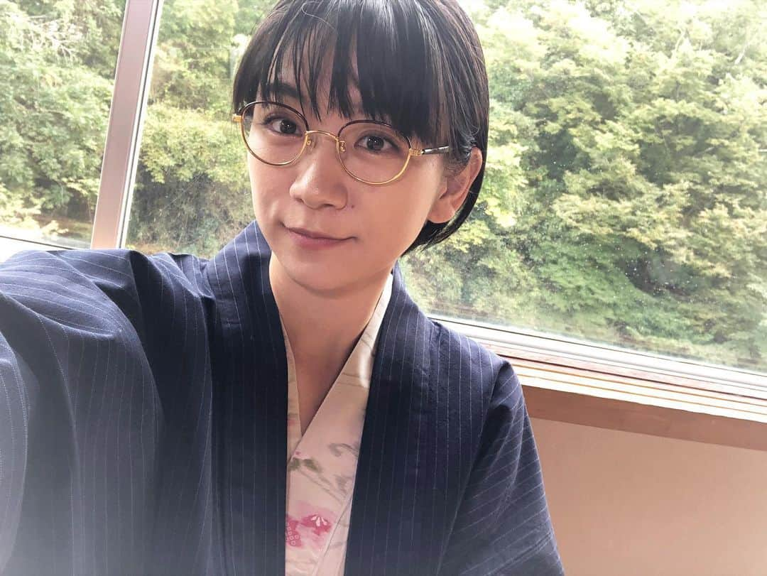 時東ぁみさんのインスタグラム写真 - (時東ぁみInstagram)「GWいかがお過ごしですか？？ ・ 色んなことが少し緩和されて、旅行されてる方もいるのかな？ 感染症対策バッチリで楽しんじゃってくださいね☆ ・ 私は…温泉でロケしたの時の写真で旅行気分味わっておきますw ・ #時東ぁみ #gw #大型連休 #旅行 #撮影 #ロケ #旅館 #ホテル #温泉 #♨️ #旅行気分 #浴衣 #yukata #感染症対策 #楽しんでね」4月30日 14時24分 - amitokito