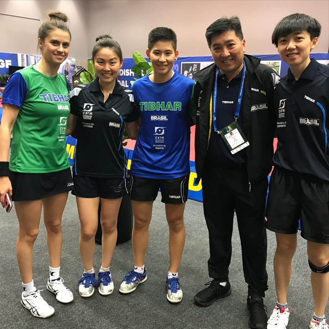 リン・グイさんのインスタグラム写真 - (リン・グイInstagram)「Happy world table tennis day!  🏓️🇧🇷🤜🏻🤛🏻 #tenisdemesa #tabletennisday #saudades #timebrasil」4月6日 23時38分 - lin_gui