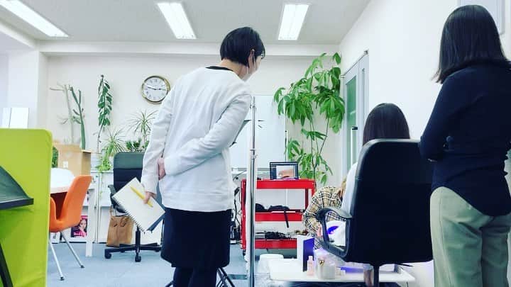 のインスタグラム：「本日の職場。#photooftheday #NAILVENUS #nailshooting #ネイル撮影 #ペディキュア撮影 #ペディキュア特集」
