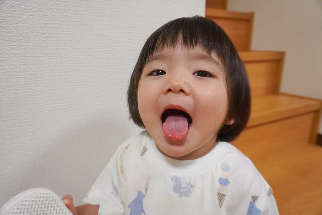 ゆうひなたのインスタグラム：「. . . 懐かし写真📸💓. . . ちっちゃああぁ🥹❤️❤️❤️. . . ひーちゃんのショート やっぱり大好き🥹🥹🥹❤️. . . . 本人もそろそろ切りたいようなので 近々ばっさり行ってきます✂️💇‍♀️. . . .」