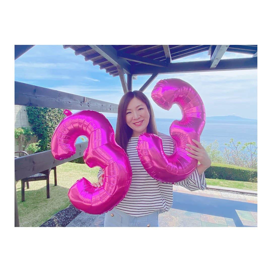 中島安里紗のインスタグラム：「ラッキーナンバー33歳！！ 特別な誕生日は、大好きな海を見てきたよ🌊✨ 将来は海が見える場所に住みたいです🏝 海無し県出身だからかな？🤔  33歳。 プロレスラーとしても人としても、また一回りも二回りも大きくなれるようにがんばります。 自分のために貪欲に、全力で動く！ 傍ら、誰かの為に尽くせる人でありたい。  #SEAdLINNNG #シードリング #女子プロレス #女子プロレスラー #プロレス #プロレスラー #prowrestling #prowrestler #中島安里紗 #33歳 #誕生日 #4月6日生まれ #birthday #海無し県 #埼玉県民 #海が好き #海 #感謝 #幸せ #happy #いつもありがとう」