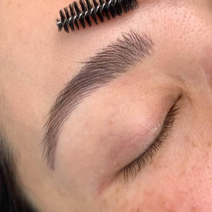 Haley Wightのインスタグラム：「On a kick of posting healed brows, I just love how these turned out ❤️ Usually for touch ups we’ll just need to add a few strokes through out the brow  and you’ll be good to go for 2-3 years!  Interested in getting Microblading or Brow Lamination by me? Just call the studio at (971)337-5401 or visit our website at studiomeraki.net 😊 . . #microblading #cosmetictattoo #brows #eyebrows #portland #oregon #microbladedeyebrows #microbladed #meraki #ombrebrows #microblade #portlandmicroblade #portlandmicroblading #oregonmicroblade #oregonmicroblading #browlamination #browlam #oregonbrowlamination #portlandbrowlamination」