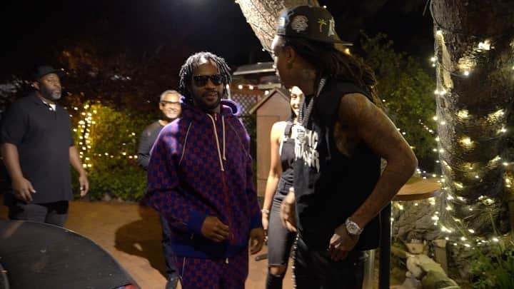 ウィズ・カリファのインスタグラム：「my foot was hurtin from earlier. Happy birthday @juicyj」